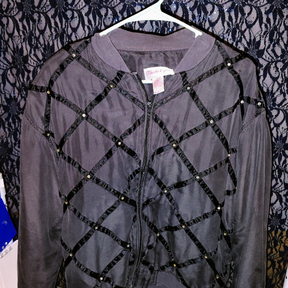 VINTAGE Size Medium Rhoda Lynne bomber jacket
